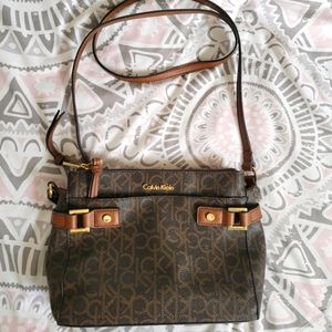 Calvin Klein Crossbody